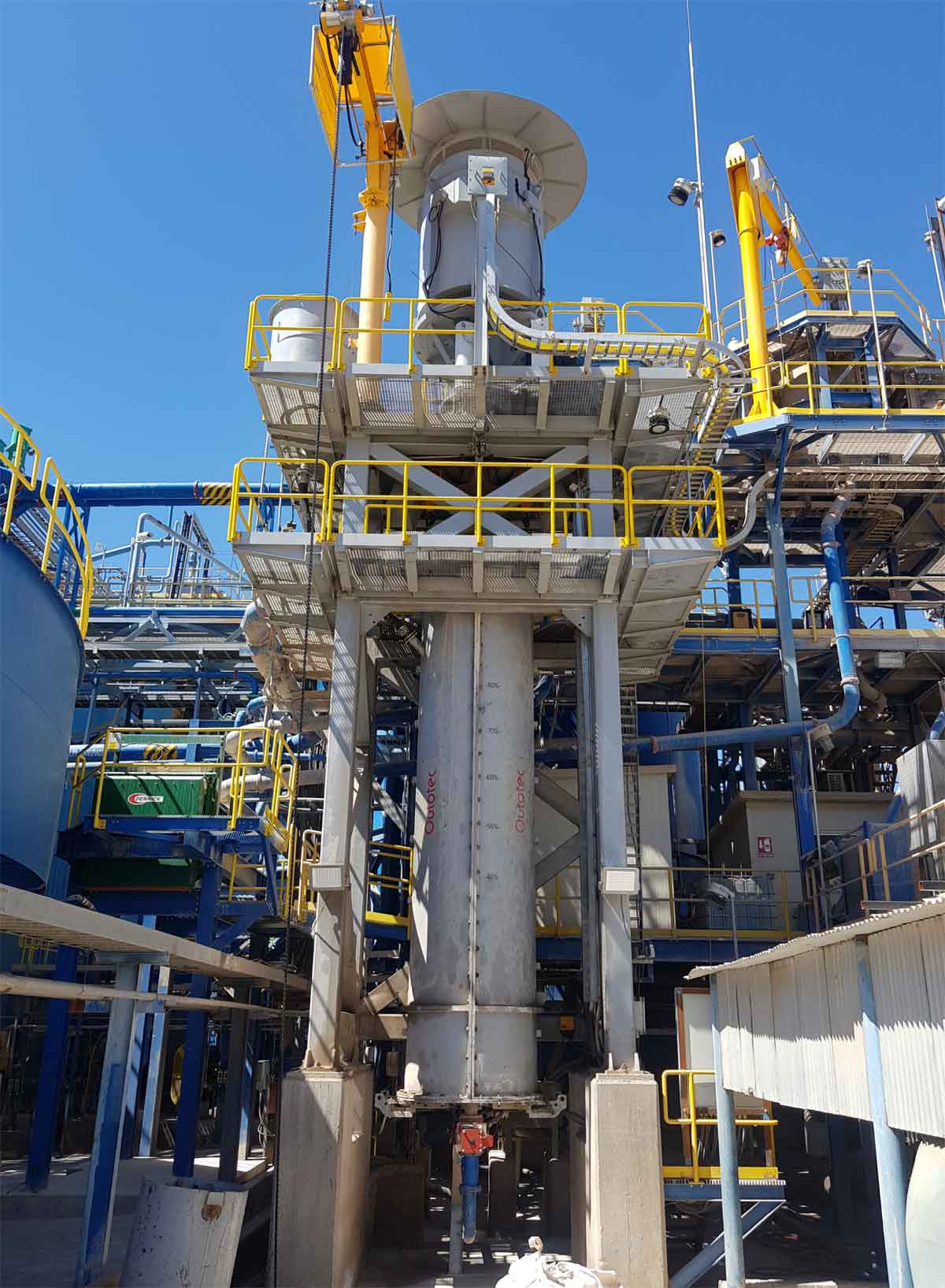 3,000 tpd “HIGmill” High Intensity Grinding Mill